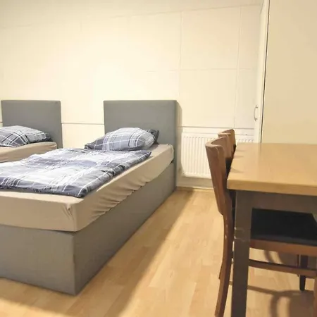 Апартаменты Monteurzimmer Mit Pantry-kueche In Кёльн