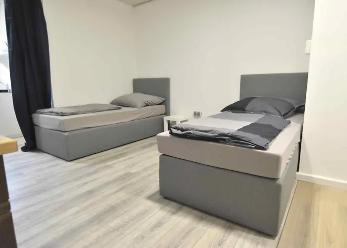 Monteurzimmer Mit Pantry-kueche In *